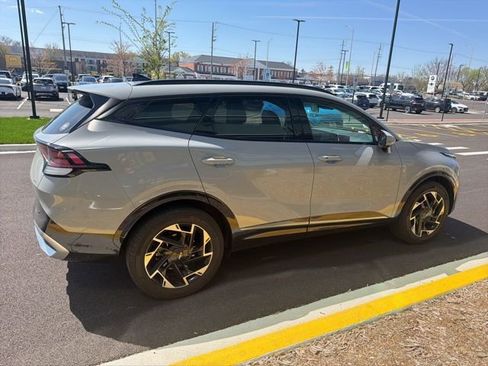 Used 2024 Kia Sportage SX image 11