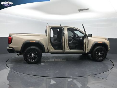 Used 2024 GMC Canyon Elevation w/ Convenience Package AWD/4WD image 27