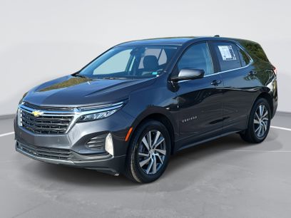 Used 2023 Chevrolet Equinox LT
