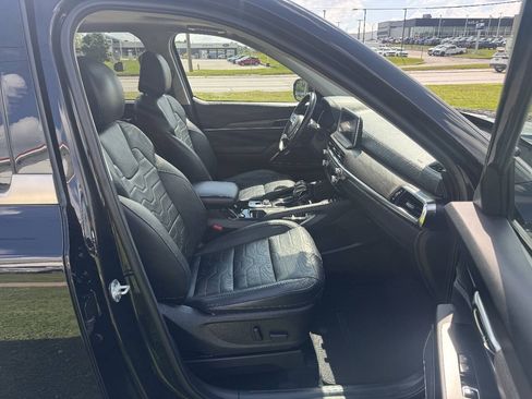 Used 2020 Kia Telluride SX w/ SX Prestige Package AWD/4WD image 16