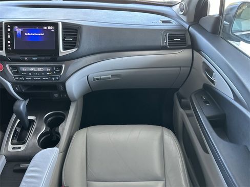 Used 2018 Honda Pilot EX-L image 39