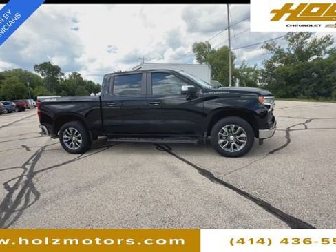 Used 2024 Chevrolet Silverado 1500 LT AWD/4WD image 9
