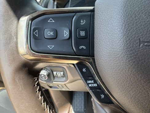 Used 2025 RAM 1500 Limited AWD/4WD image 34