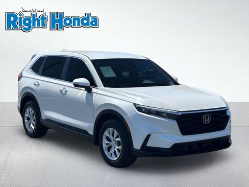 Certified 2025 Honda CR-V LX image 8