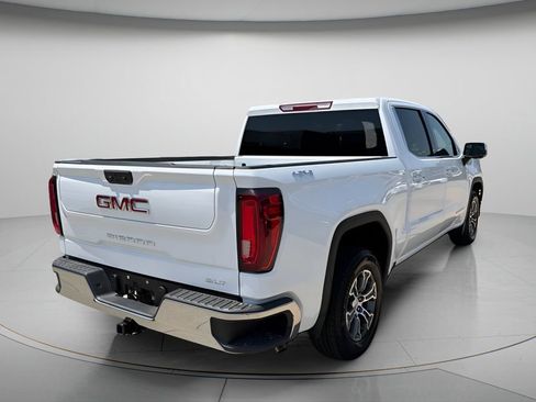 Used 2026 GMC Sierra 1500 SLT AWD/4WD image 7