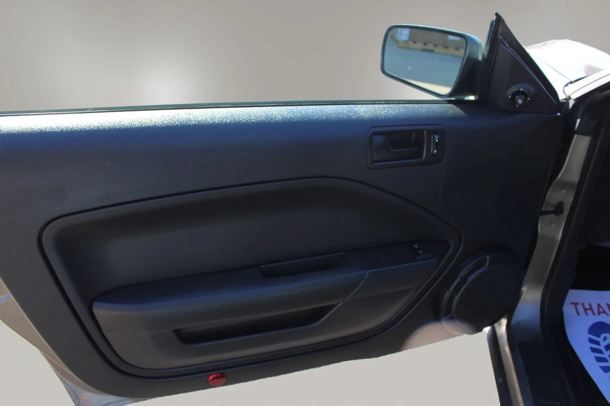 Used 2005 Ford Mustang GT RWD image 13