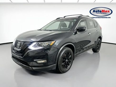 Used 2018 Nissan Rogue SV AWD/4WD image 1