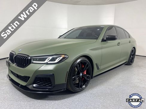 Used 2023 BMW M550i xDrive image 1