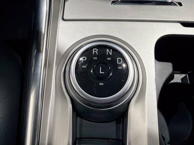 Used 2021 Ford Explorer XLT w/ Equipment Group 202A AWD/4WD image 44