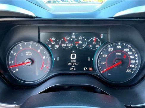 Used 2016 Chevrolet Camaro SS RWD image 13