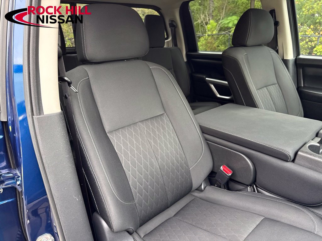 Used 2019 Nissan Titan SV AWD/4WD image 34