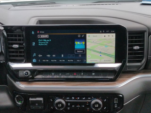 Used 2025 Chevrolet Silverado 2500 LT w/ Convenience Package AWD/4WD image 18