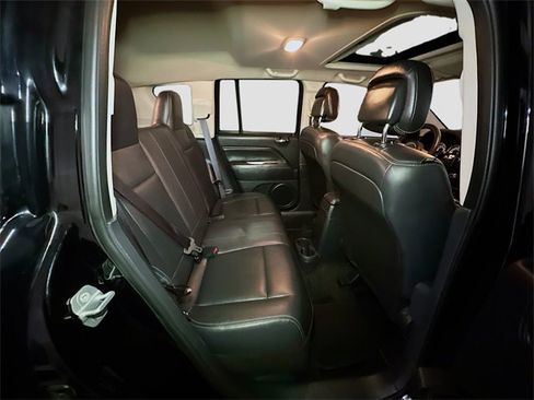Used 2015 Jeep Compass High Altitude image 21