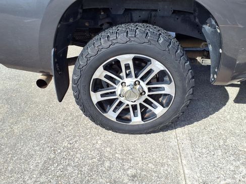 Used 2012 Toyota Tundra 2WD CrewMax w/ SR5 Pkg image 25