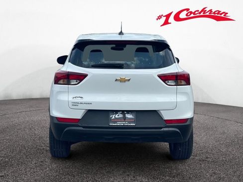 Used 2024 Chevrolet TrailBlazer LS AWD/4WD image 25