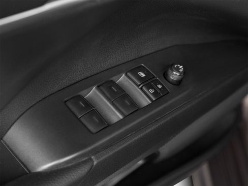 Used 2023 Toyota Camry SE w/ Audio Upgrade Package FWD image 14