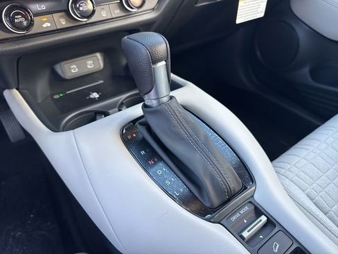 New 2027 Honda HR-V LX image 21