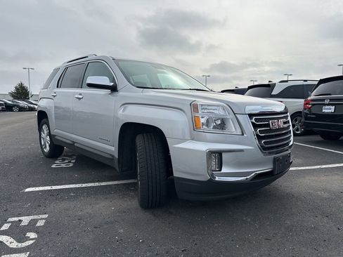 Used 2017 GMC Terrain SLT w/ Driver Alert Package I image 13