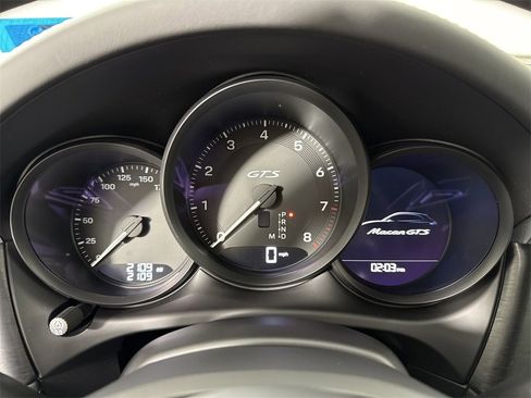 Certified 2025 Porsche Macan GTS image 37