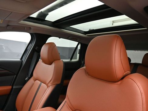 Used 2024 MAZDA CX-50 2.5 Turbo w/ Premium Plus Pkg image 30