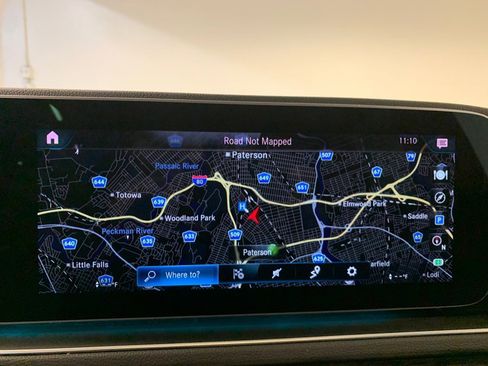 Used 2022 Mercedes-Benz GLE 350 4MATIC image 26