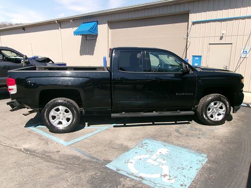 Used 2016 Chevrolet Silverado 1500 LT w/ All Star Edition image 7