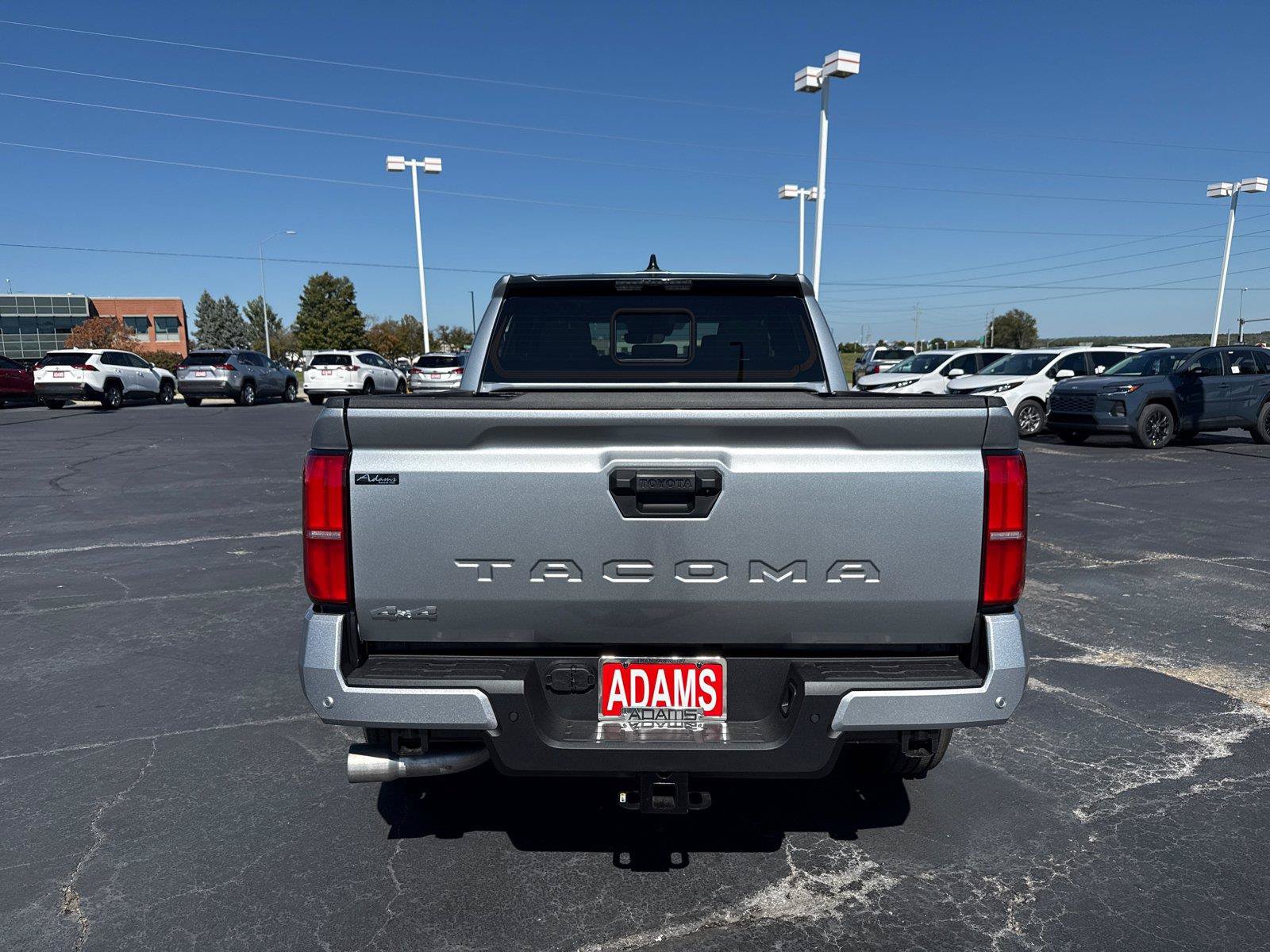 Used 2026 Toyota Tacoma SR5 AWD/4WD image 7