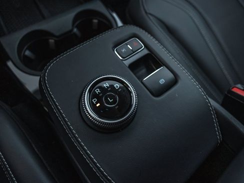 Used 2024 Ford Mustang Mach-E Premium image 18