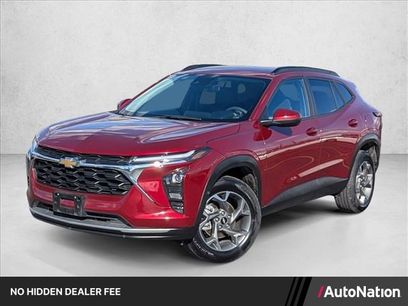 Used 2025 Chevrolet Trax LT