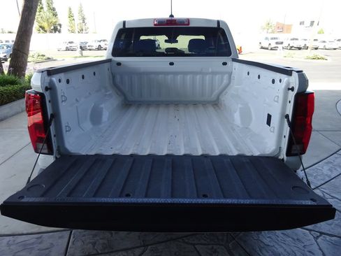 Certified 2023 Chevrolet Colorado W/T RWD image 8