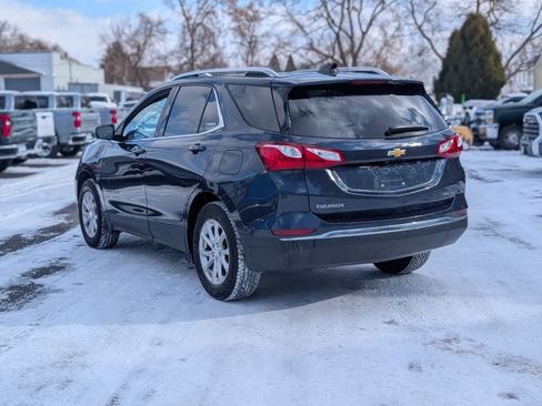 Used 2018 Chevrolet Equinox LT w/ Sun & Infotainment Package image 11
