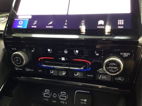 Used 2021 Jeep Grand Cherokee L Overland w/ Luxury Tech Group IV image 28