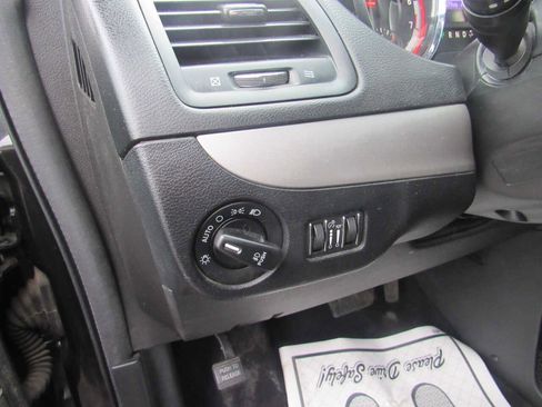 Used 2017 Dodge Grand Caravan GT image 12