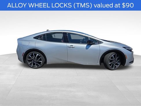 Used 2025 Toyota Prius Plug-In Hybrid w/ Limited Premium Package FWD image 10