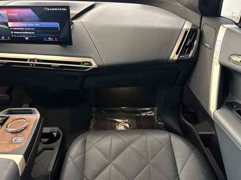 Certified 2023 BMW iX xDrive50 w/ Ultimate Package 2 image 29