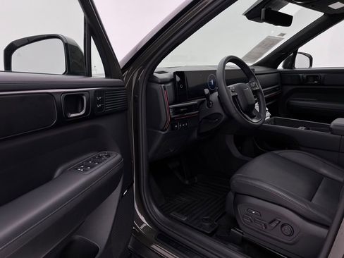 Used 2025 Hyundai Santa Fe Calligraphy image 11