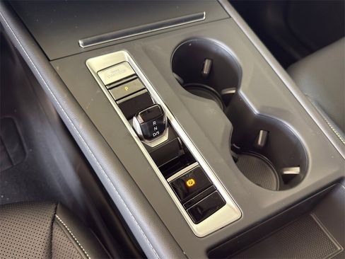 New 2026 Volkswagen Atlas SE image 16