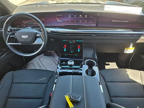 New 2026 Cadillac Escalade Luxury w/ Touring Package AWD/4WD image 19