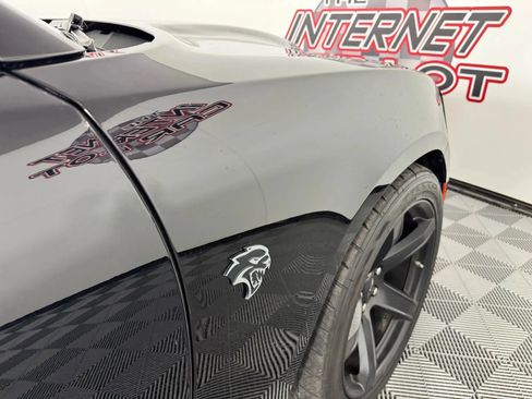 Used 2018 Dodge Charger SRT Hellcat image 31