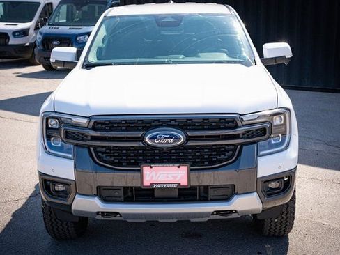 Used 2024 Ford Ranger Lariat w/ FX4 Off-Road Package AWD/4WD image 2