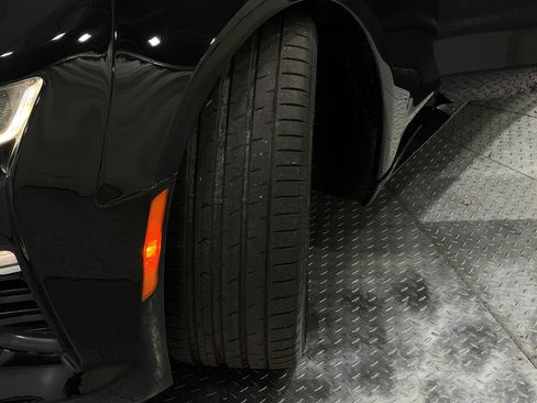 Used 2018 Chevrolet Camaro SS RWD image 33