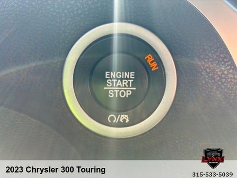 Used 2023 Chrysler 300 Touring w/ Safetytec Plus Group RWD image 23
