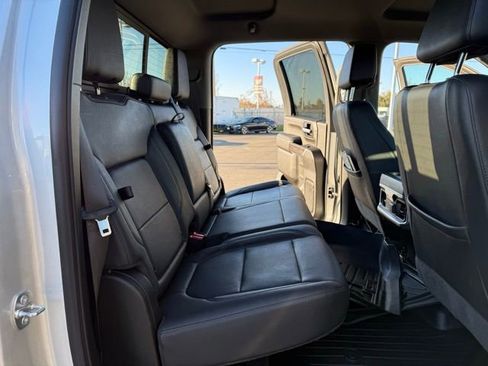 Used 2022 Chevrolet Silverado 3500 LTZ w/ LTZ Convenience Package image 23