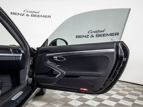 Used 2018 Porsche 911 Carrera S RWD image 17
