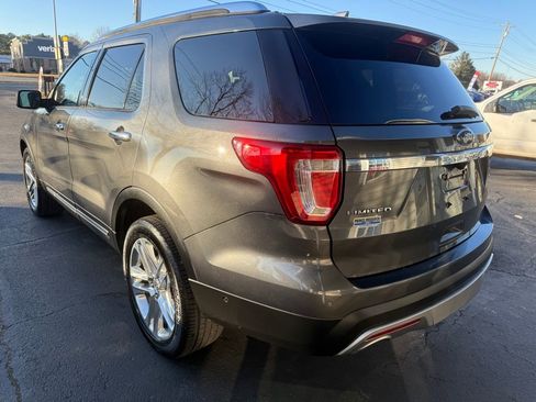 Used 2016 Ford Explorer Limited w/ Equipment Group 301A image 5