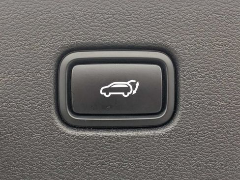 Used 2025 Kia Sportage SX FWD image 12