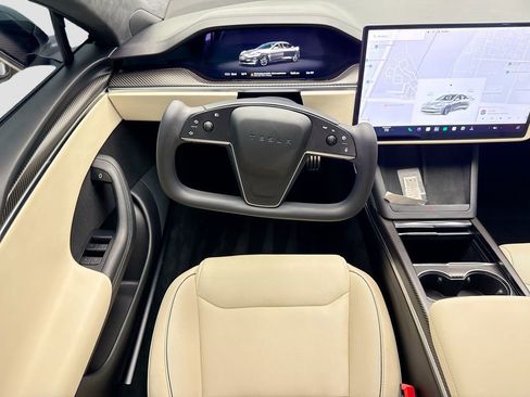 Used 2022 Tesla Model S Plaid AWD/4WD image 10