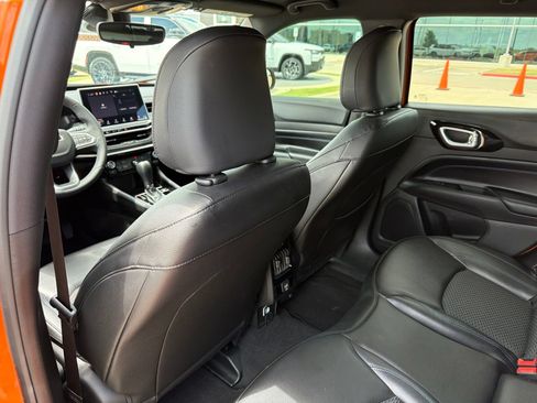 New 2026 Jeep Compass Latitude AWD/4WD image 15