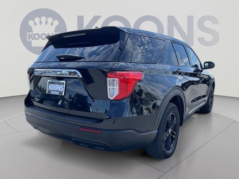 Used 2021 Ford Explorer XLT AWD/4WD image 16