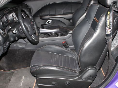 Used 2016 Dodge Challenger R/T Scat Pack image 31